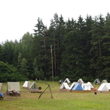 Vypravujete dítko na tábor? Přečtěte si, co nezapomenout zabalit