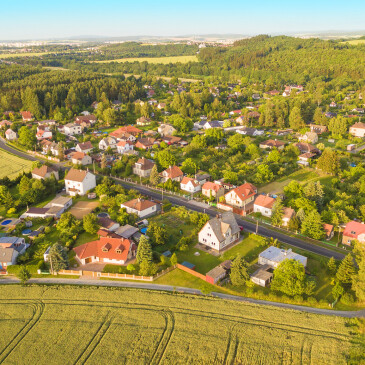 Lidé se stěhují do menších měst, musí mít dostatečnou infrastrukturu a občanskou vybavenost